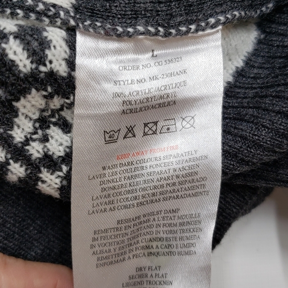 Brave Soul Ugly Christmas Sweater Sz Large Charcoal Grey Snowflakes Santa Unisex - Picture 7 of 12